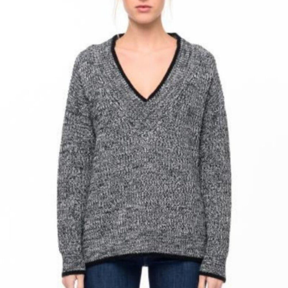 John + Jenn Chunky Knit Black and White V-Neck Sweater